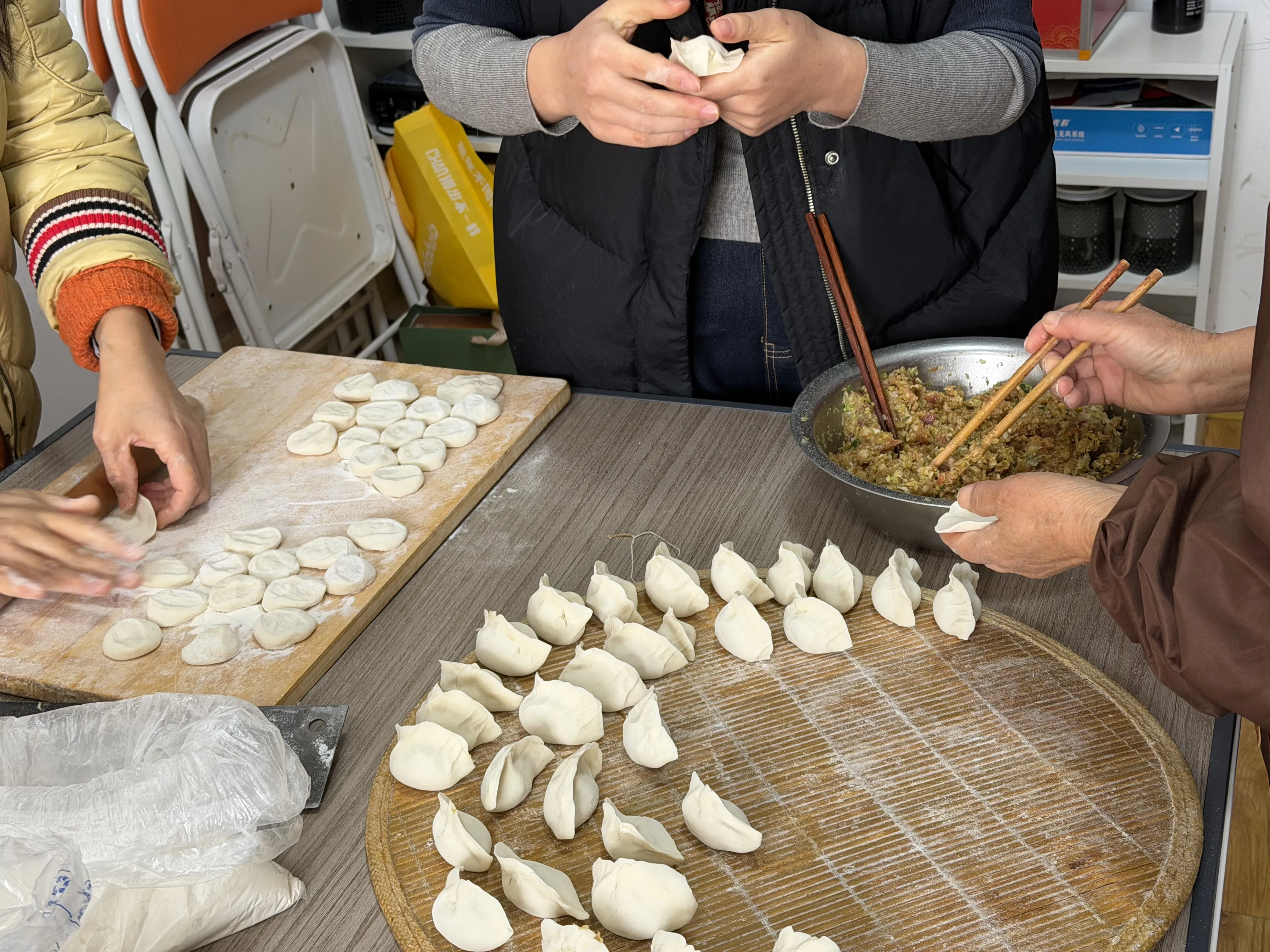 Zemeijia празнува северната малка нова година